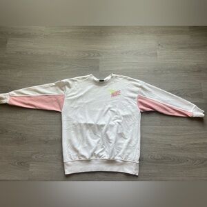 White Nike Crewneck